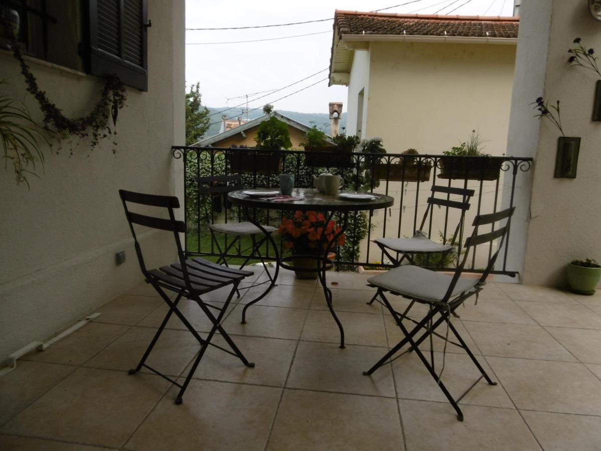 Cottage Massanet Grasse Bagian luar foto